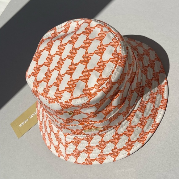 (new+tag) Michael Kors bucket hat MK monogram orange cream one size fits all OS main image 8